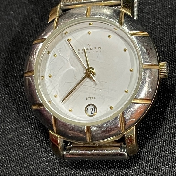 Skagen Silver and Gold Watch - Picture 1 of 9